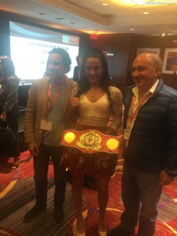 Amanda Serrano photo 10 of 153