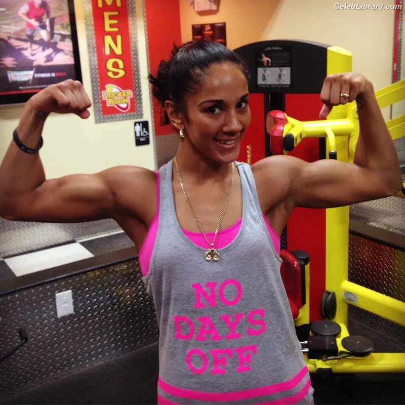Amanda Serrano photo 24 of 153