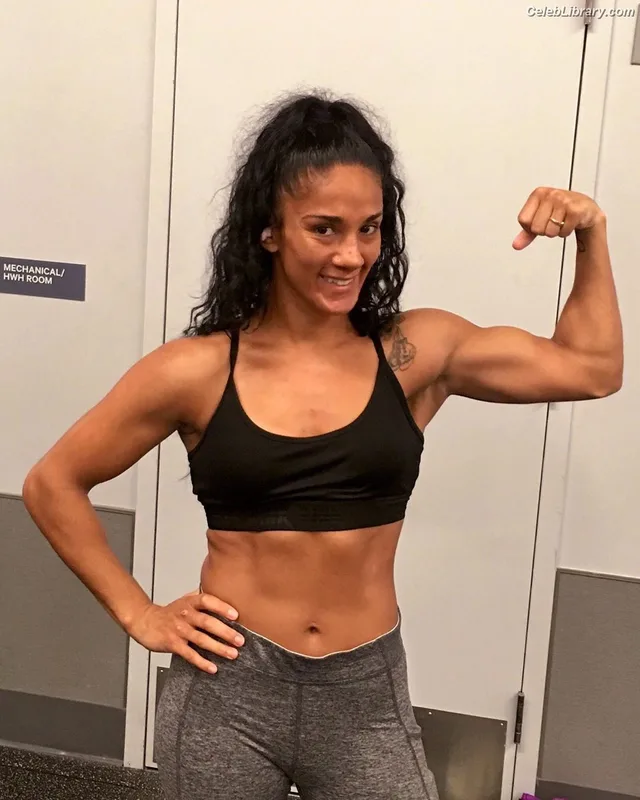 Amanda Serrano photo 2 of 153