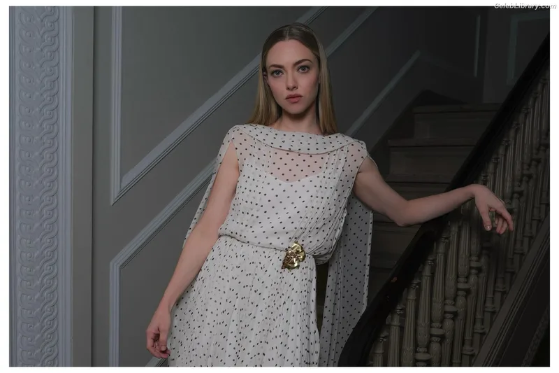 Amanda Seyfried photo 17 of 1296