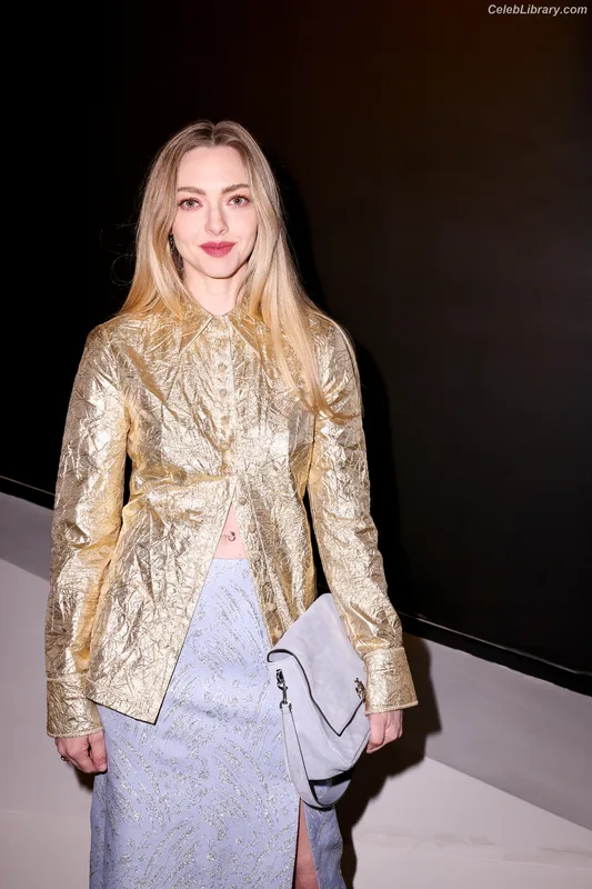 Amanda Seyfried photo 3 of 1296