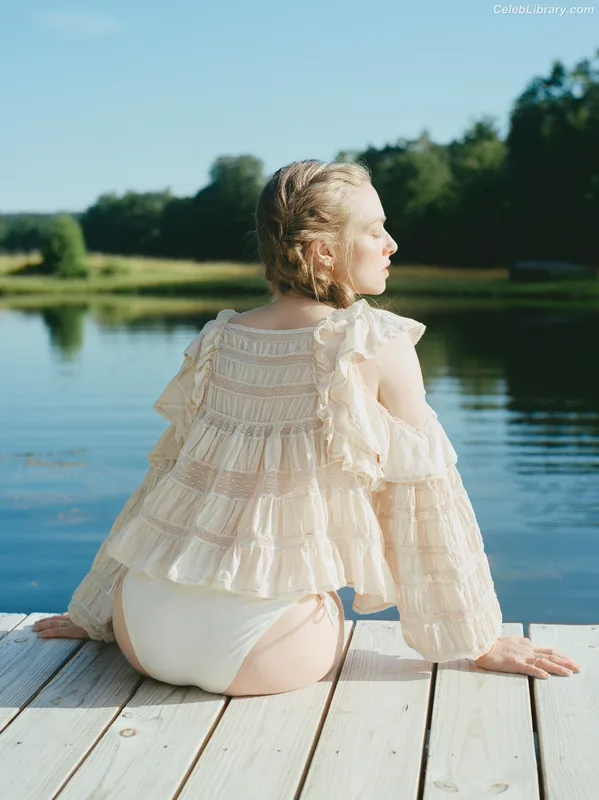 Amanda Seyfried photo 15 of 1296