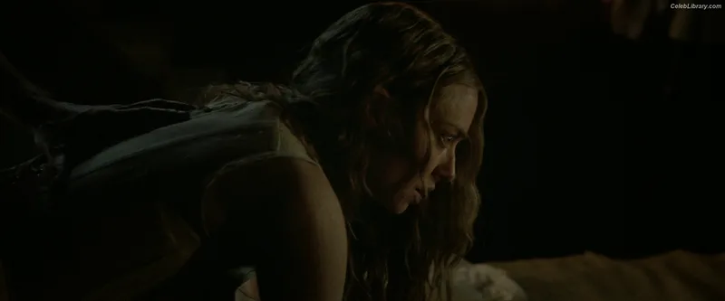 Amanda Seyfried photo 18 of 1296