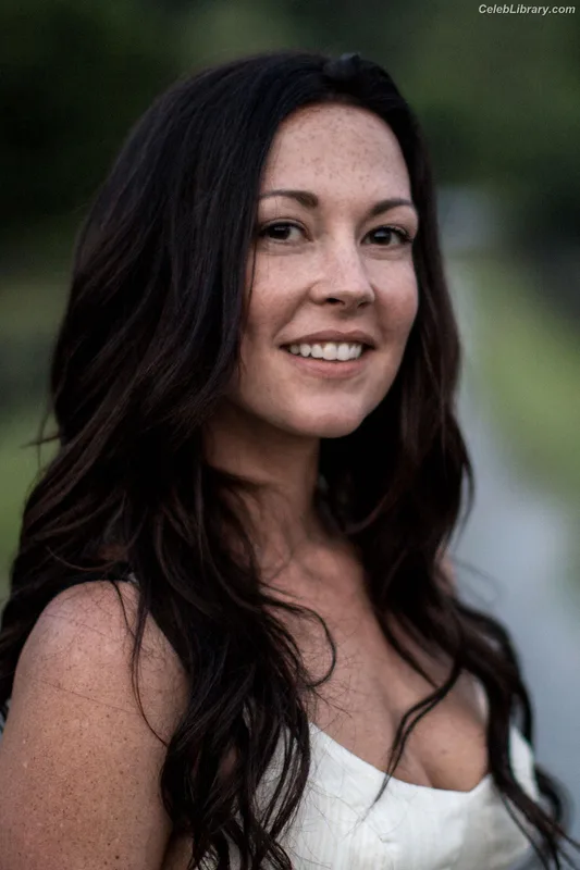 Amanda Shires photo 20 of 139