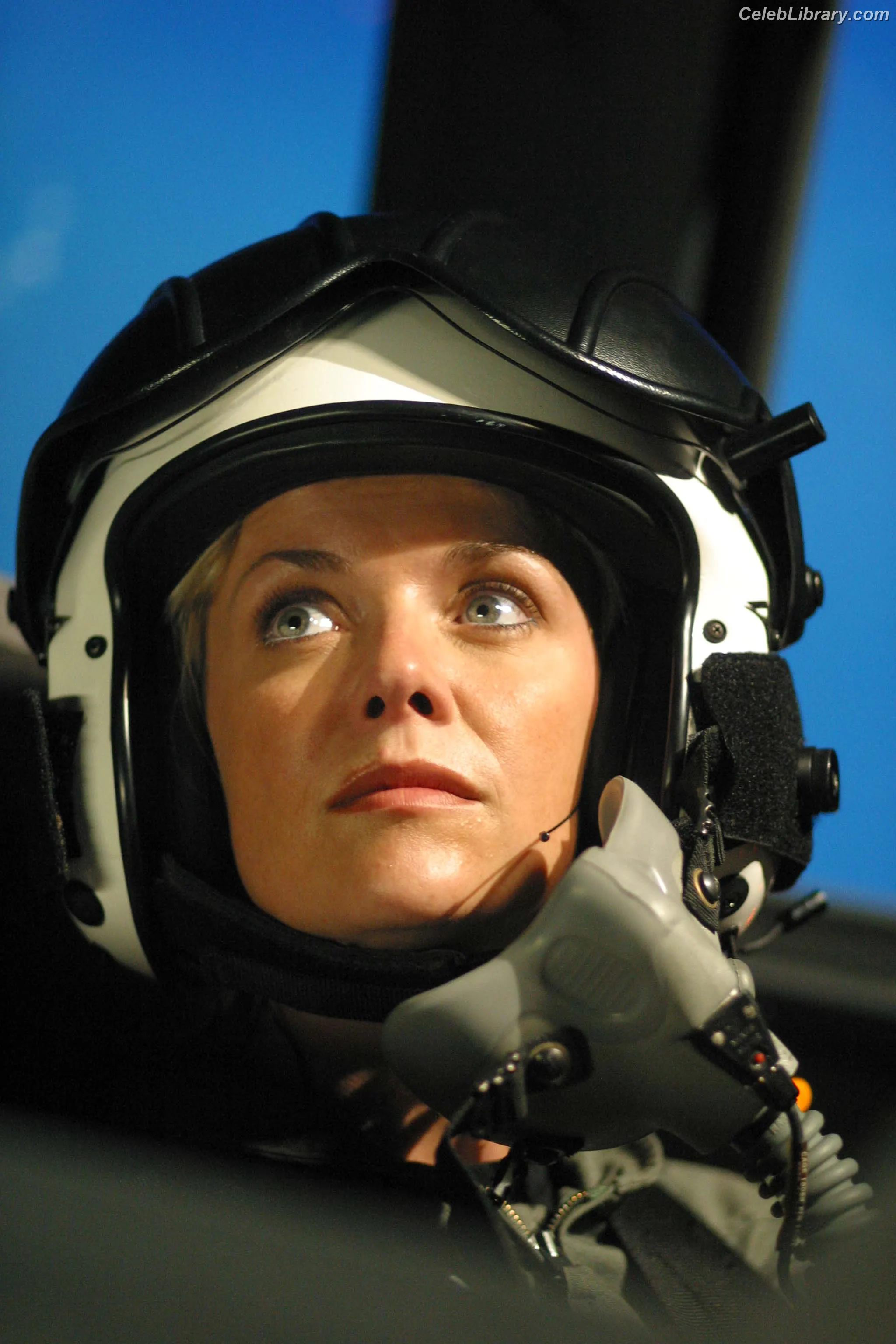 Amanda Tapping photo 23 of 72
