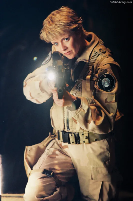 Amanda Tapping photo 15 of 73