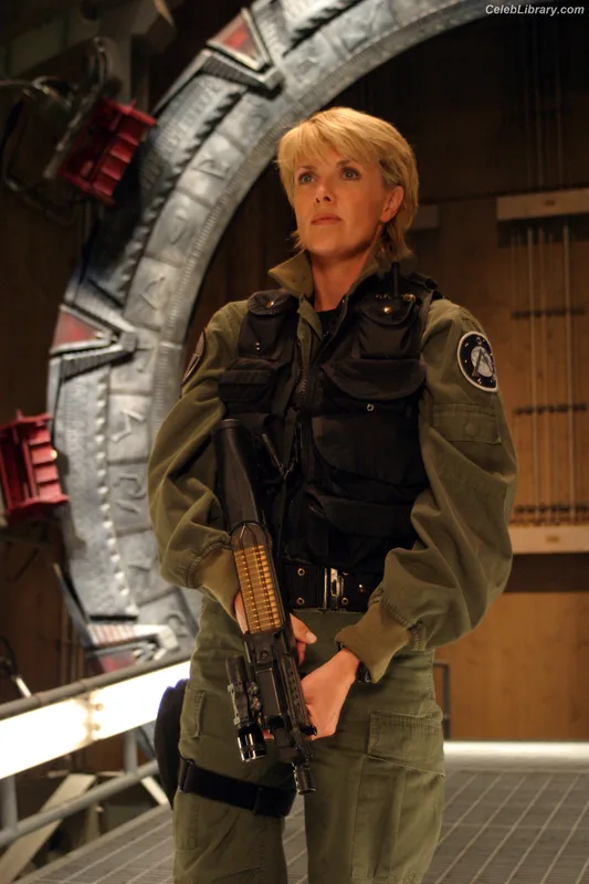 Amanda Tapping photo 17 of 73