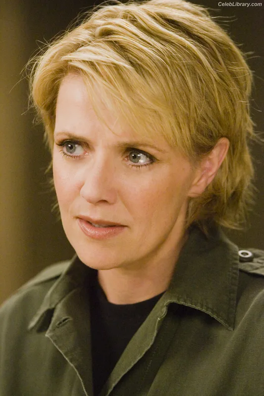 Amanda Tapping photo 19 of 73