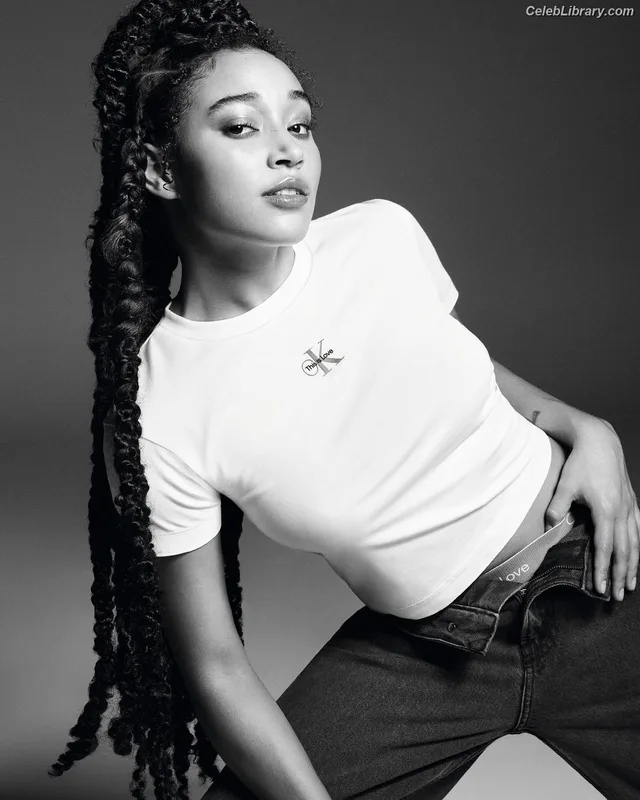 Amandla Stenberg photo 13 of 115