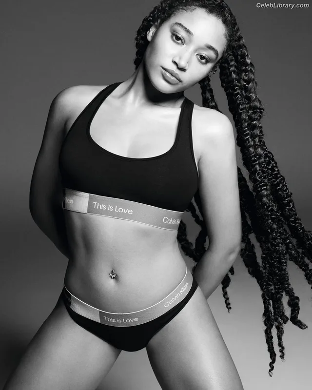 Amandla Stenberg photo 14 of 115