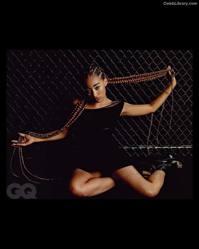 Amandla Stenberg photo 21 of 115