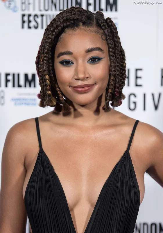 Amandla Stenberg photo 16 of 115