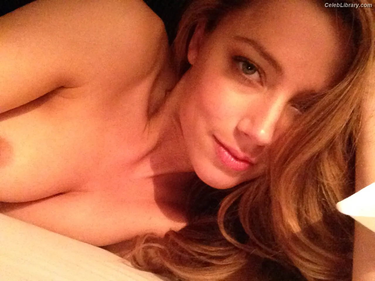 Amber Heard photo 15 of 64