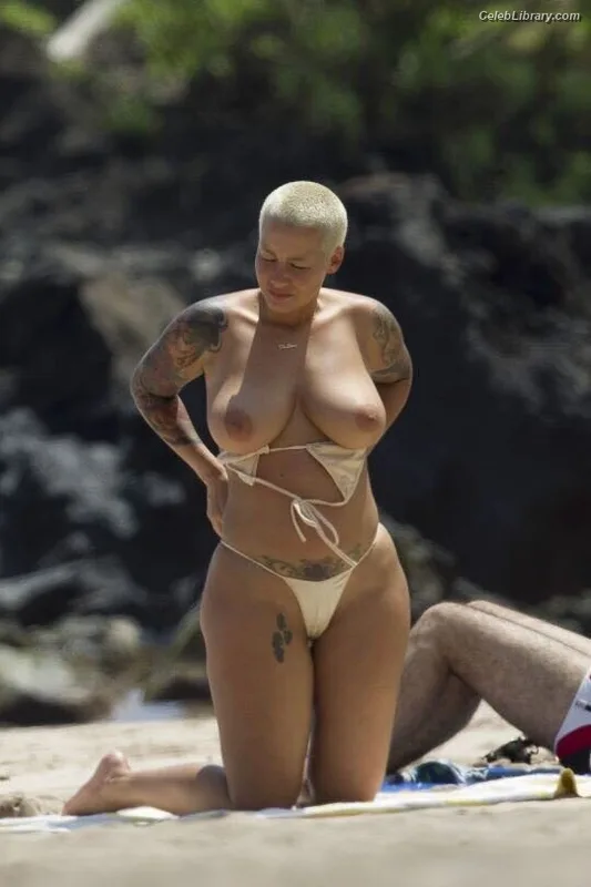 Amber Rose photo 1 of 75