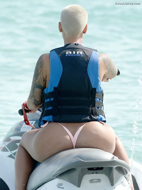 Amber Rose photo 15 of 75