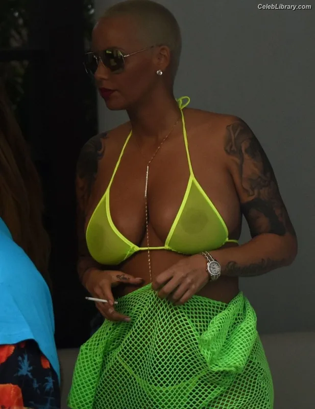 Amber Rose photo 10 of 75