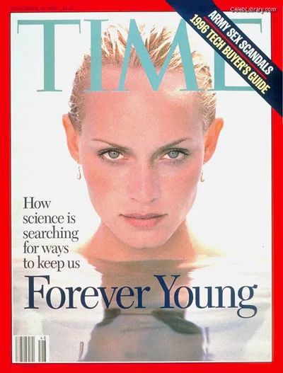 Amber Valletta photo 24 of 57