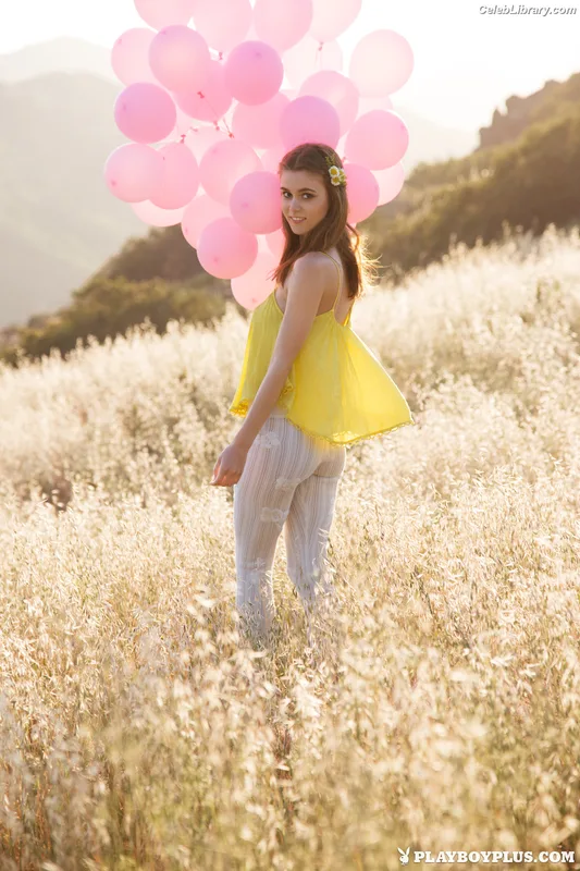 Amberleigh West photo 17 of 676