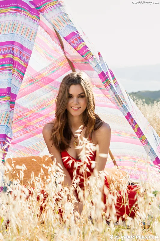 Amberleigh West photo 1 of 676