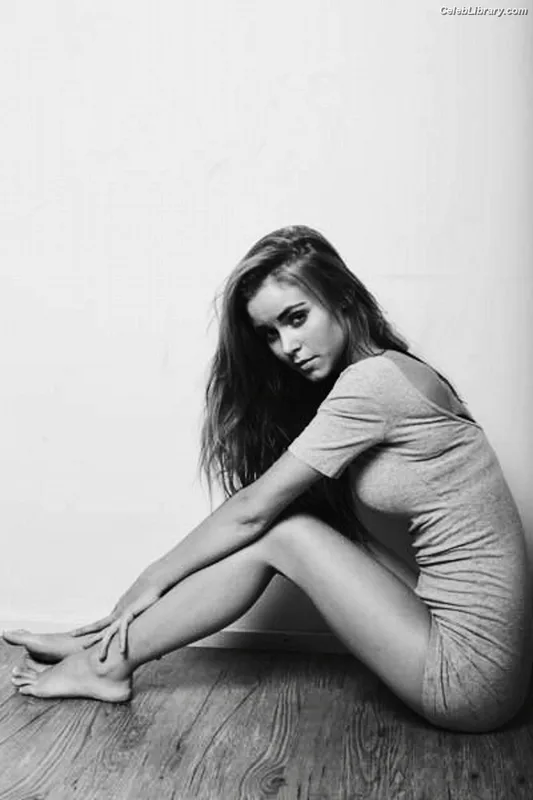 Amberleigh West photo 11 of 676