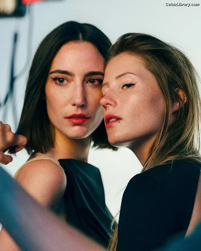 Amelie Lens photo 17 of 80