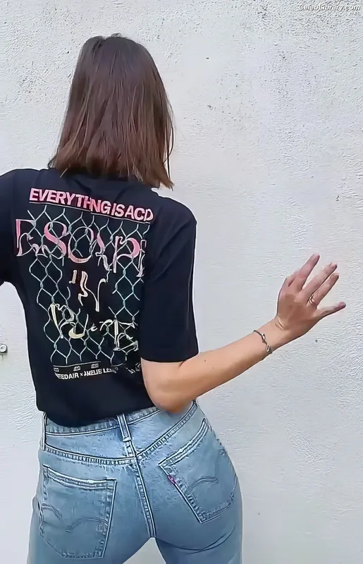 Amelie Lens photo 18 of 80