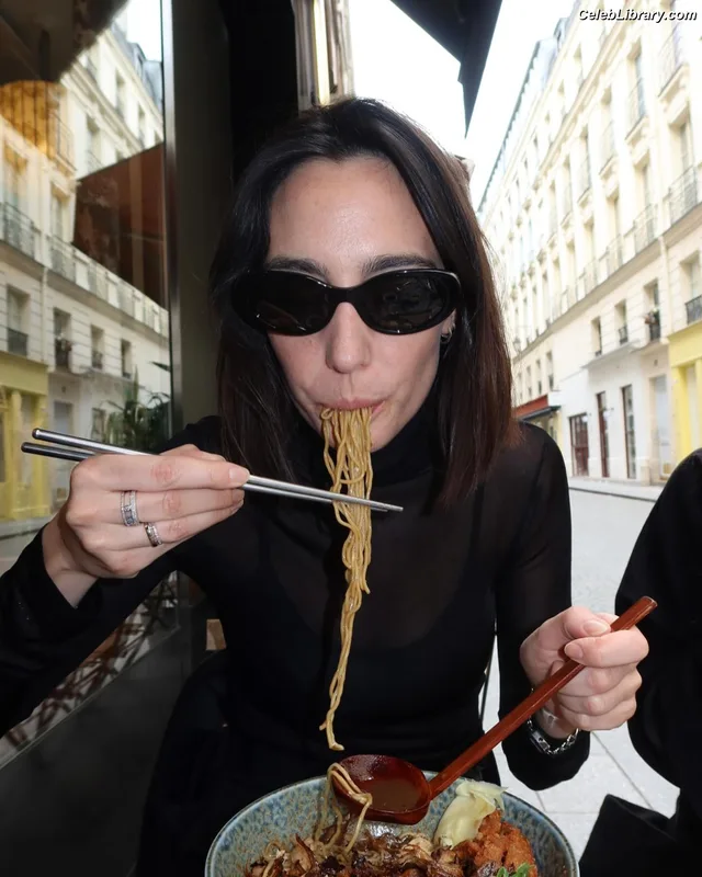 Amelie Lens photo 19 of 80