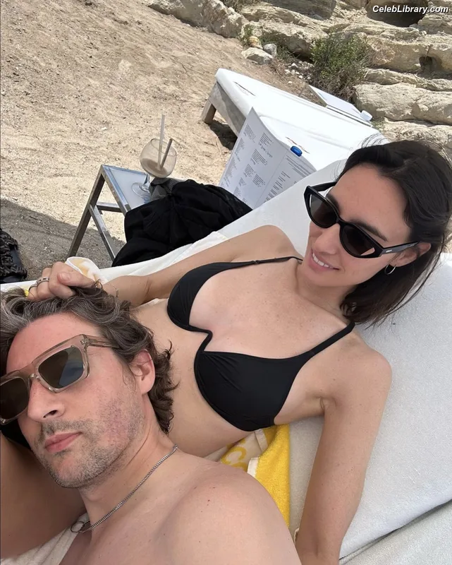 Amelie Lens photo 10 of 80