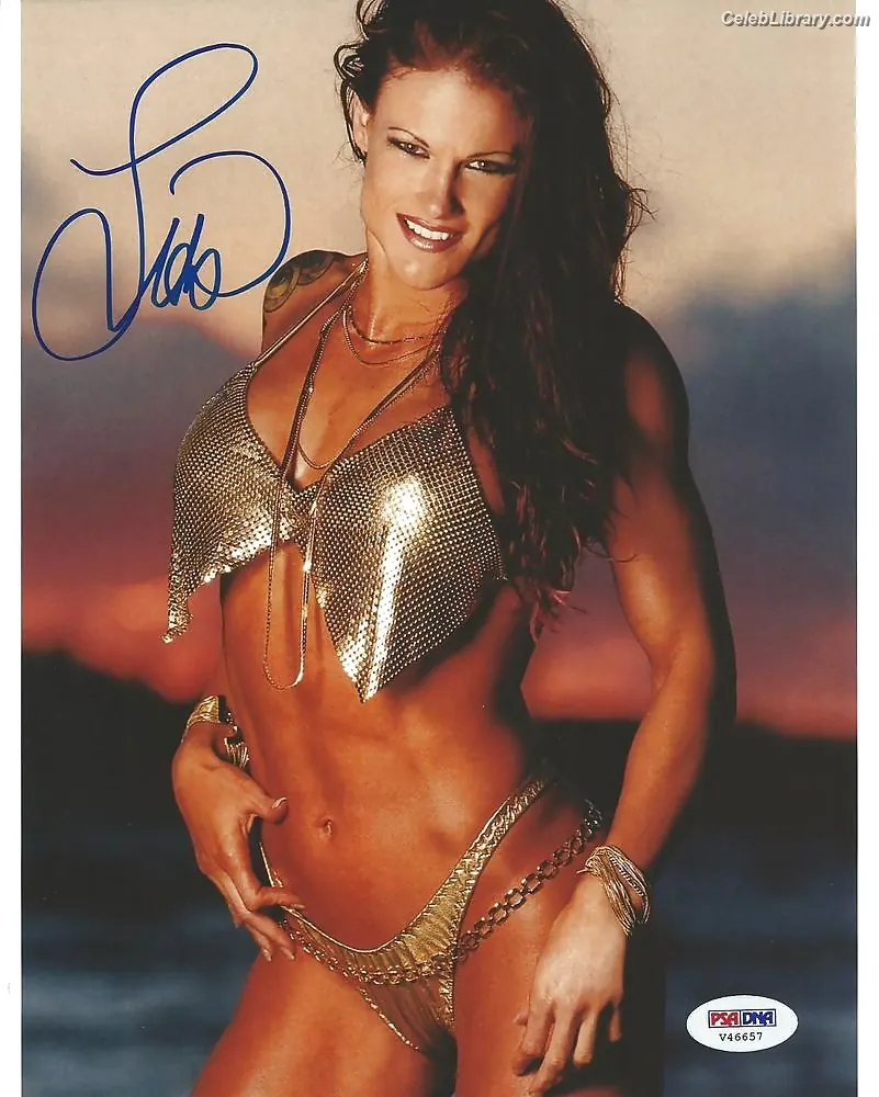 Amy Dumas (Lita) photo 22 of 1010