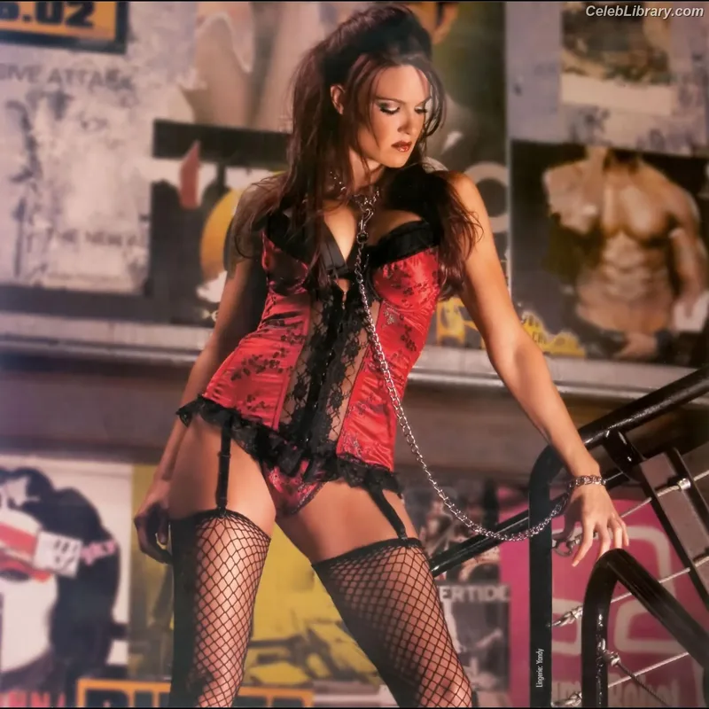 Amy Dumas (Lita) photo 5 of 1011