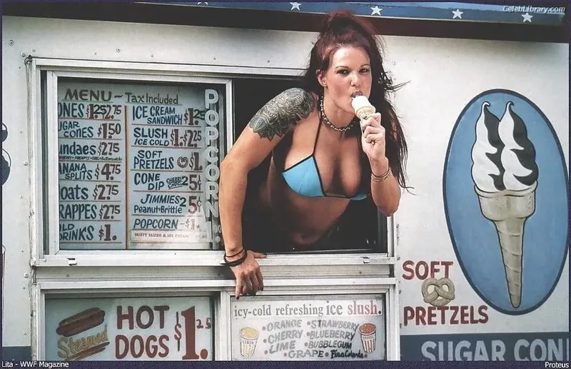 Amy Dumas (Lita) photo 4 of 1011