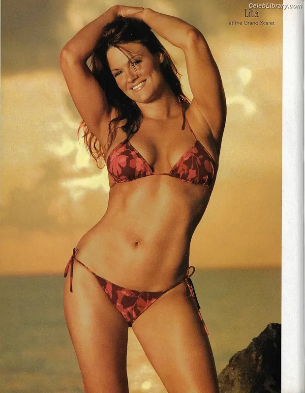 Amy Dumas (Lita) photo 24 of 1011