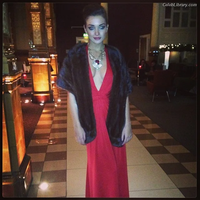 Amy Jackson photo 12 of 155