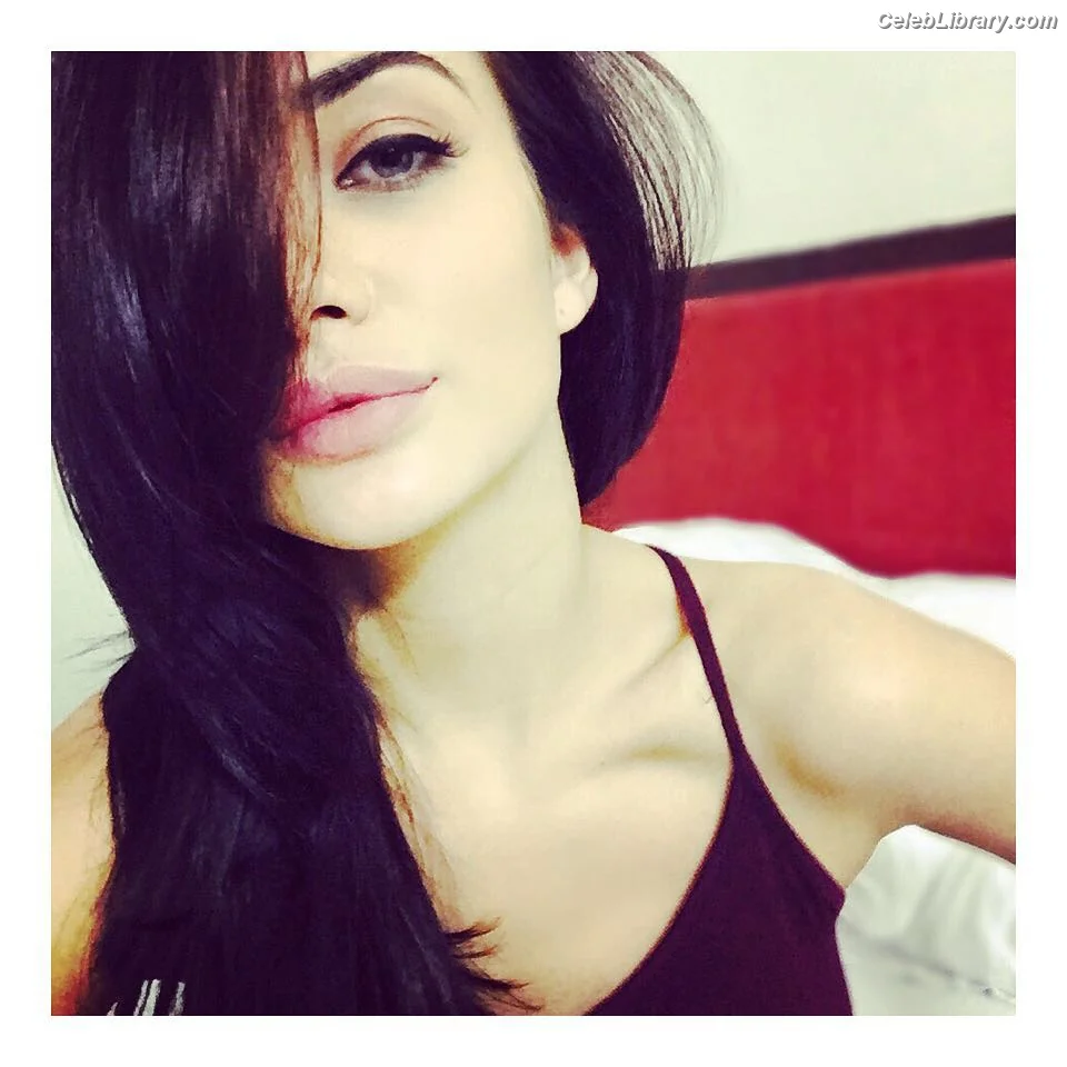 Amy Jackson photo 21 of 155