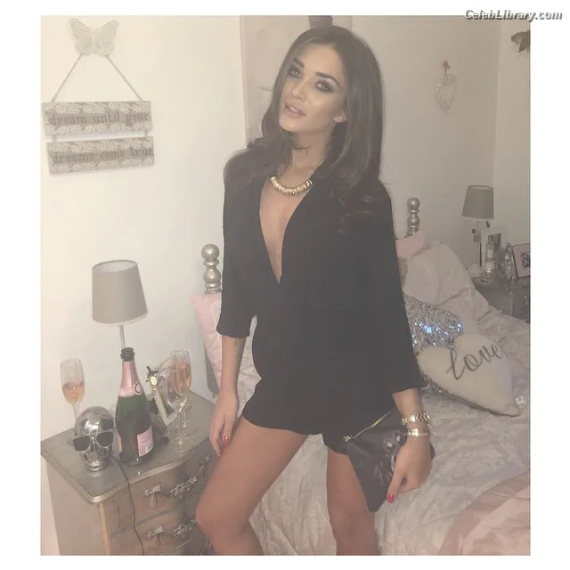 Amy Jackson photo 16 of 156