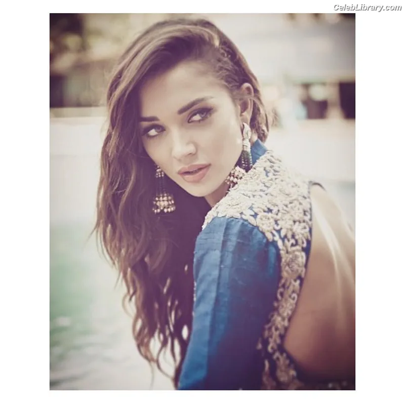 Amy Jackson photo 19 of 156
