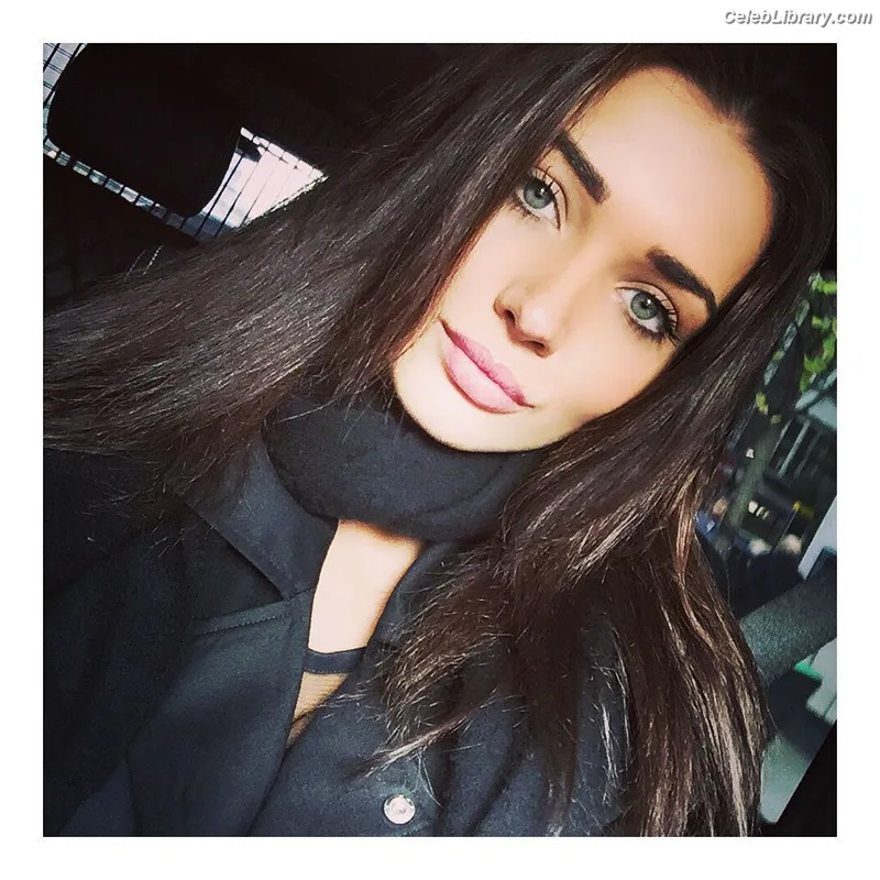 Amy Jackson photo 24 of 156
