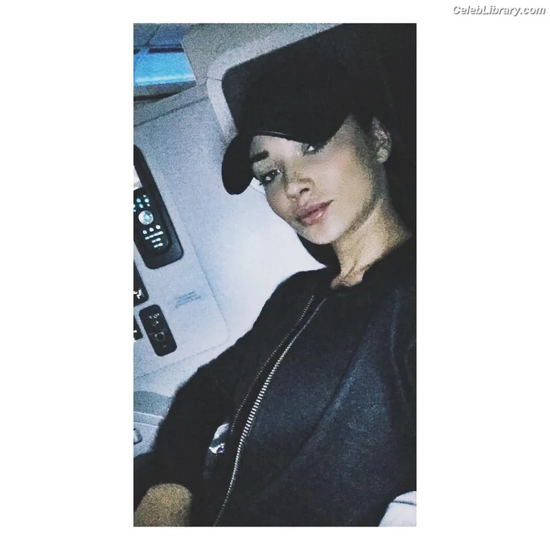 Amy Jackson photo 7 of 156