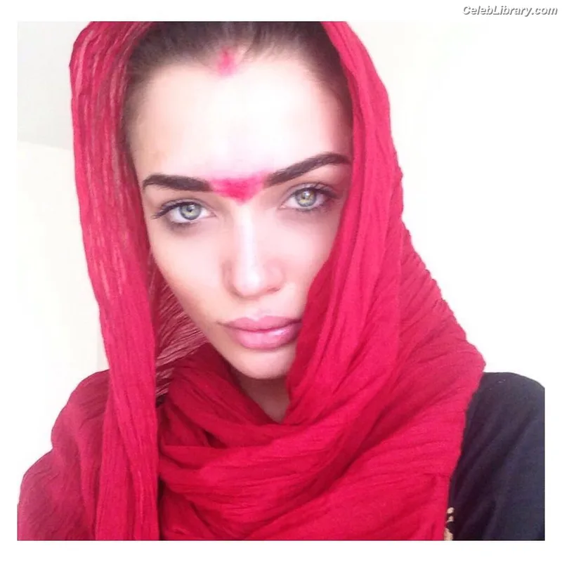 Amy Jackson photo 19 of 156
