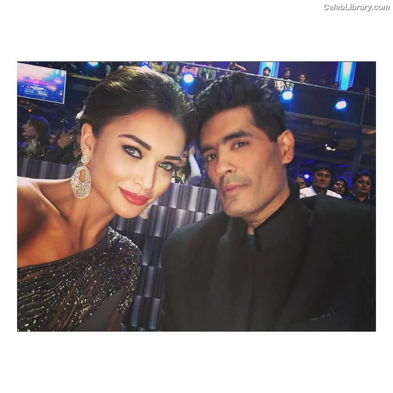 Amy Jackson photo 24 of 156