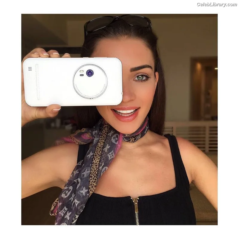 Amy Jackson photo 14 of 156