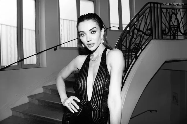 Amy Jackson photo 11 of 156