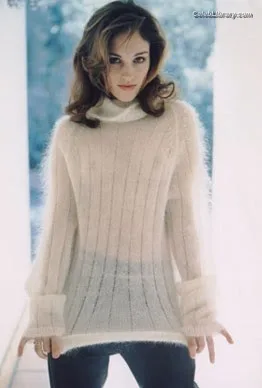 Amy Jo Johnson photo 12 of 87