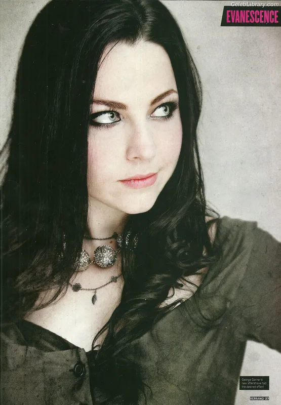 Amy Lee photo 19 of 34