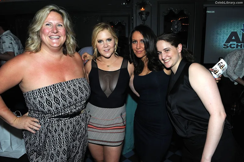 Amy Schumer photo 11 of 72