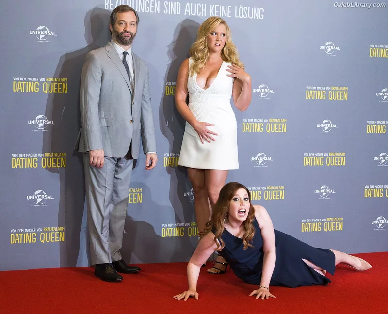 Amy Schumer photo 1 of 72
