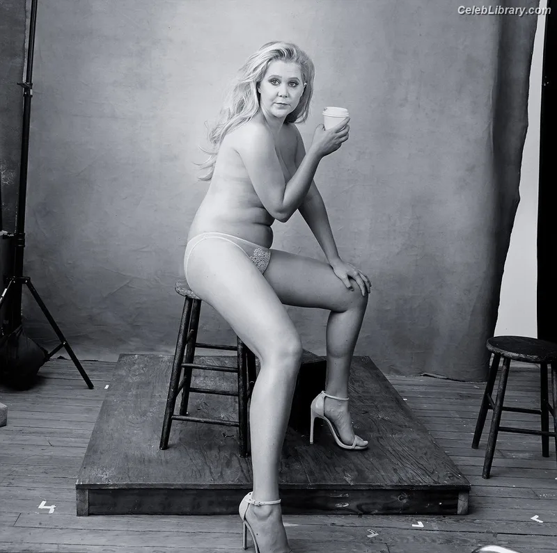 Amy Schumer photo 1 of 72