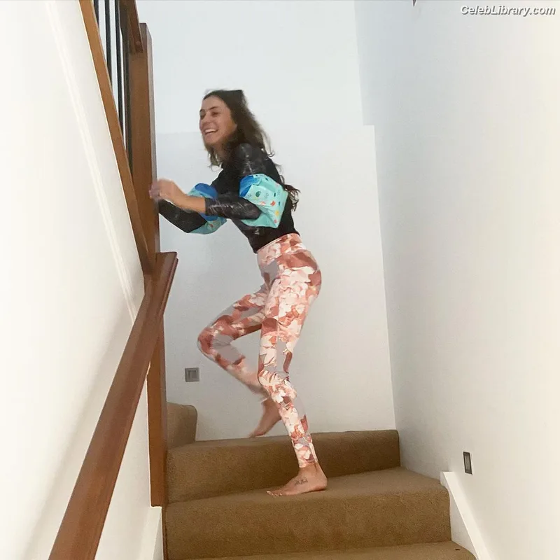 Amy Shark photo 1 of 120