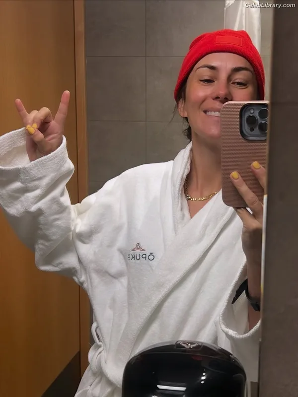 Amy Shark photo 17 of 120