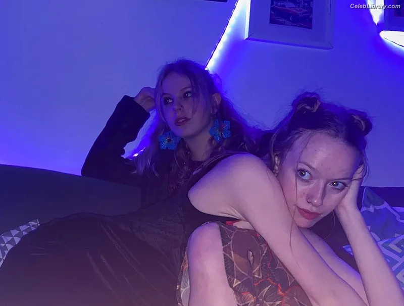 Amybeth McNulty photo 3 of 9